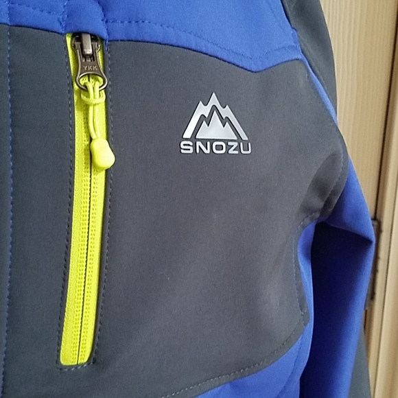 Jacket - Picture 2 of 4